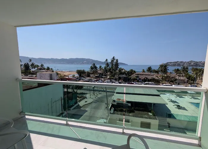 We Hotel Acapulco